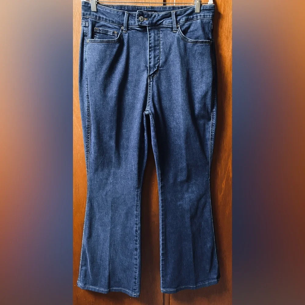 Judy Blue High Waisted Flared Denim Jeans - Picture 3 of 16